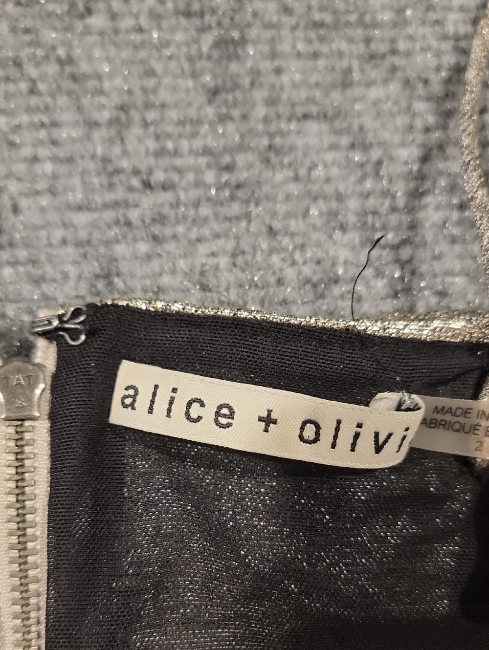 Alice + Olivia Gold Dress Size 2 Excellent Condition - Picture 5 of 8